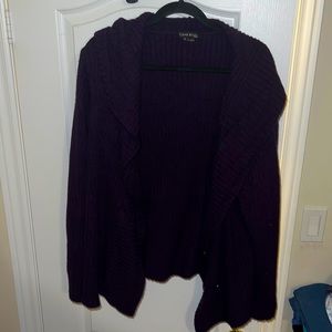 Wrap around cardigan.